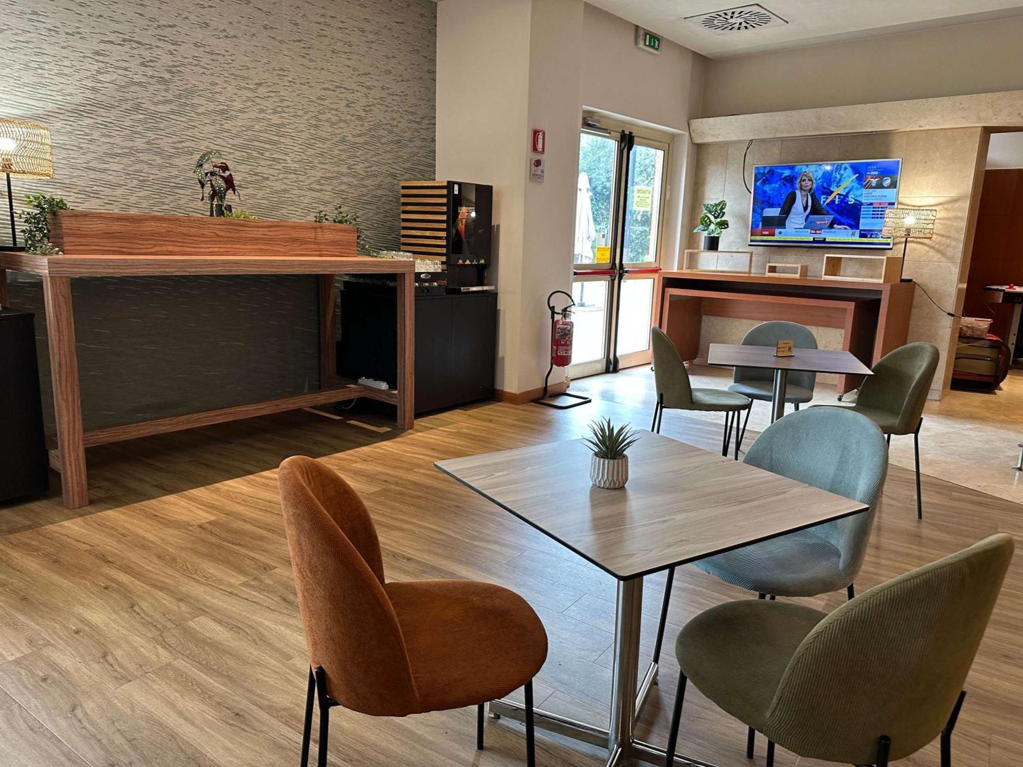 Novotel Est 4* Rom