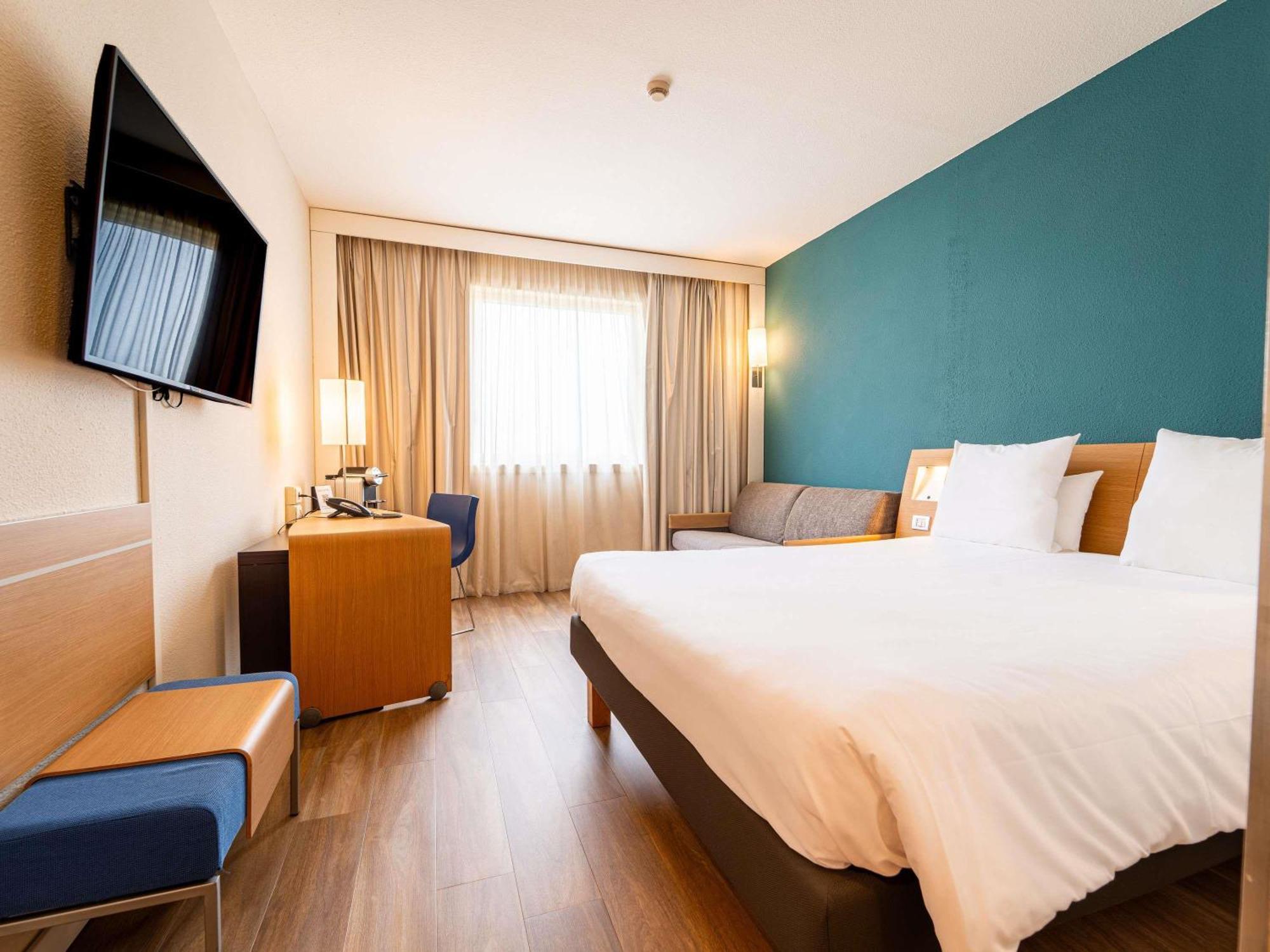 Novotel Est 4* Rom