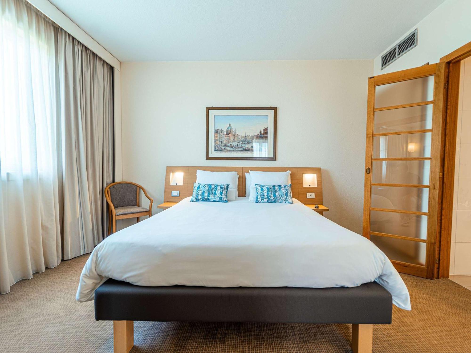 Novotel Est酒店
